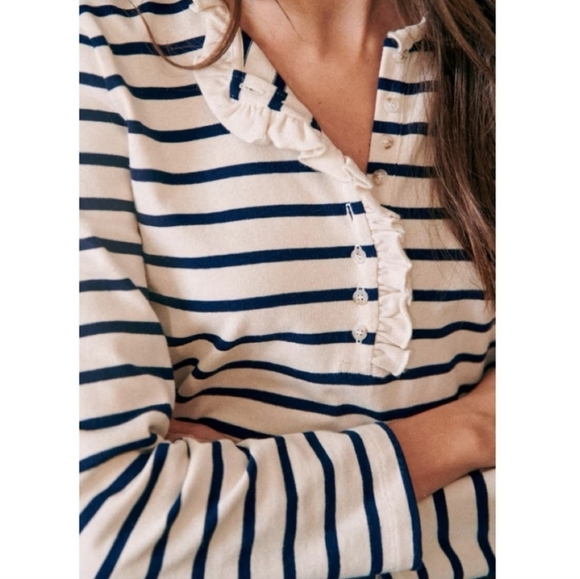 SÉZANE Gael Marienere Ecru Navy Ruffle Edge Button Front Pullover Top XL EUC - Picture 2 of 11